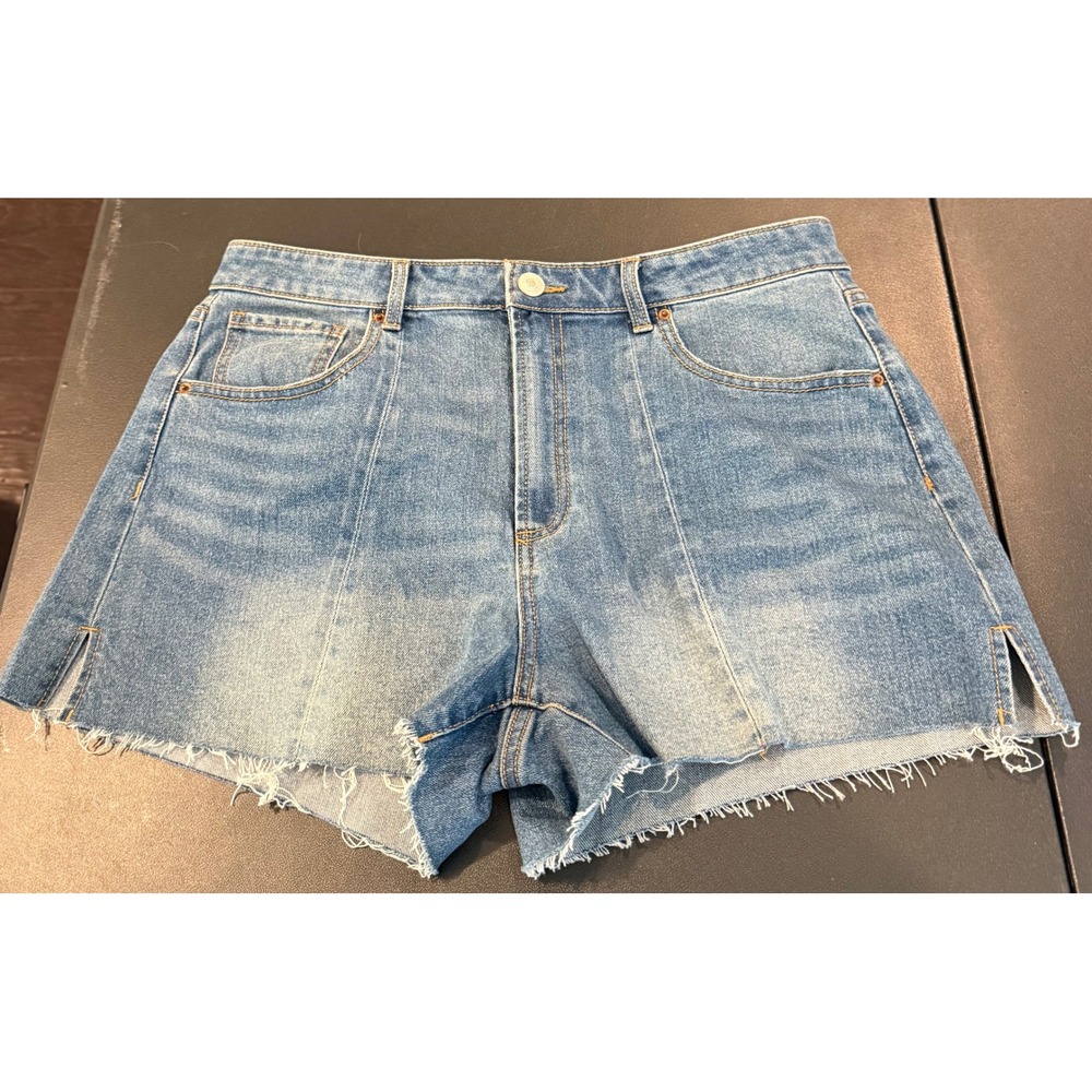 No Boundaries Size 15 Jean Shorts Blue Raw Hem High Rise Festival Western Preppy